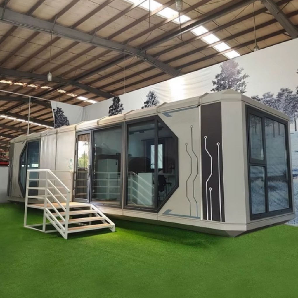 Cápsula espacial modular móvel no TOPINDUS