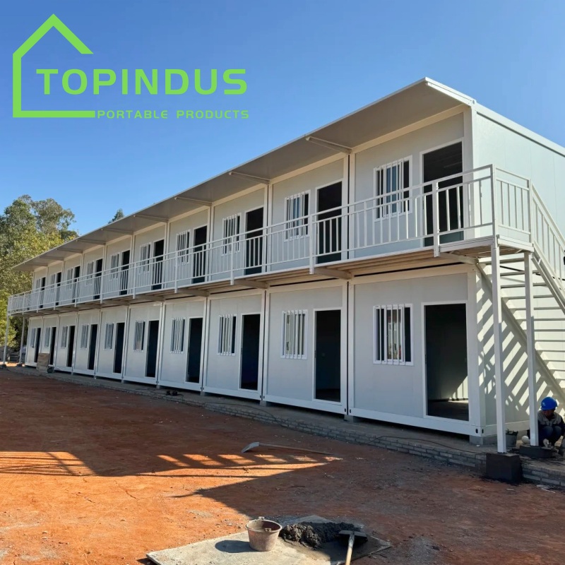 Projeto de construção de um acampamento na Indonésia: 20 unidades de casas pré-fabricadas em contêineres, da TOPINDUS.