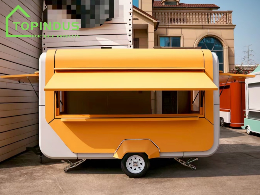 Reboque de comida amarelo personalizado para o nosso cliente em Gana.